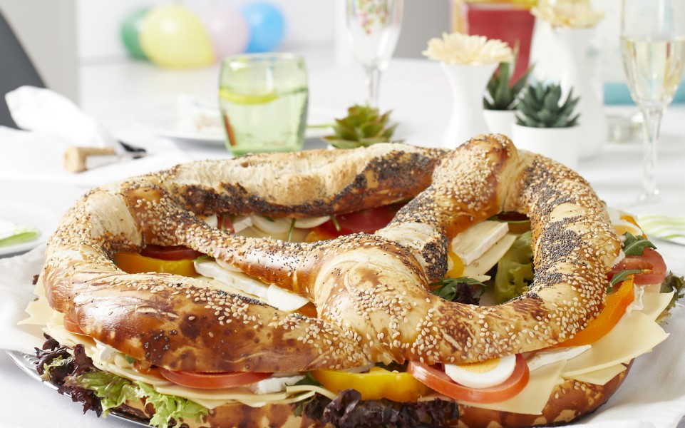 Feinkostplattenund Partybrezel bei SPAR Feinkostplattenund Partybrezel bei SPAR