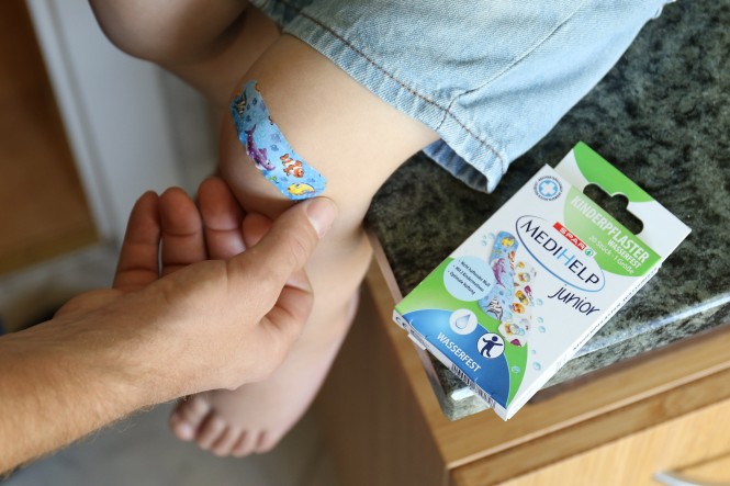 MediHelp Pflaster auf Knie