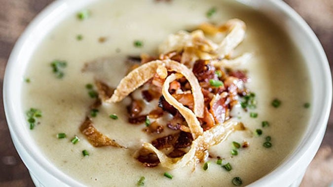 Bier-Käsesuppe