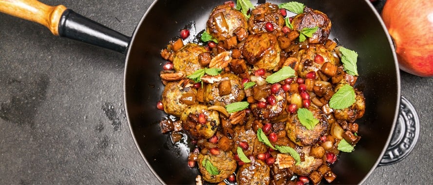 Bollitos mit Granatapfel und Pekannüssen