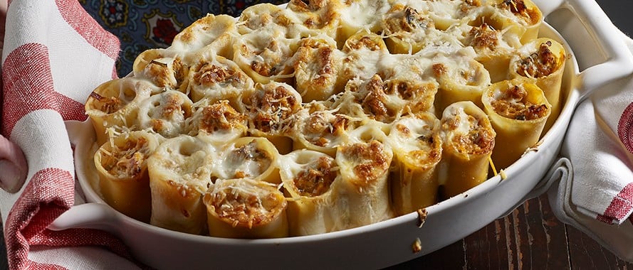 paccheri_ripieni_con_salsiccia_e_funghi