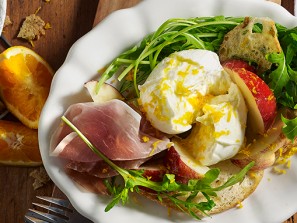 rucola_pfirsichsalat_mit_bueffelmozzarella