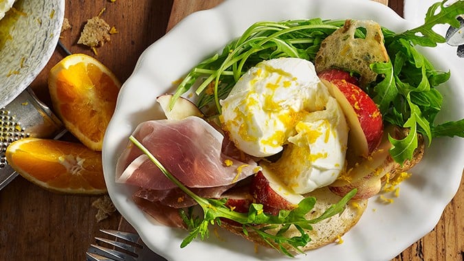 rucola_pfirsichsalat_mit_bueffelmozzarella