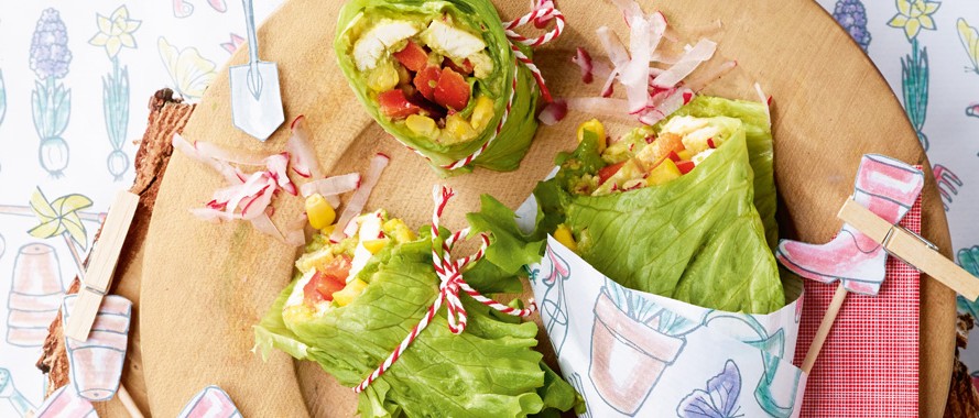 Salat-Wraps mit Hendl-Gemüse-Füllung