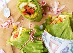 Salat-Wraps mit Hendl-Gemüse-Füllung