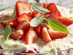 Erdbeer-Kokos-Tiramisu