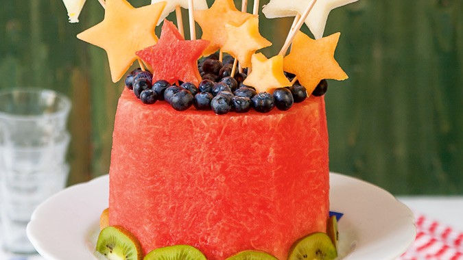 Fruchtiger Sternenhimmel Melonen Torte