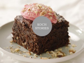 Schoko-Brownies mit Himbeereis
