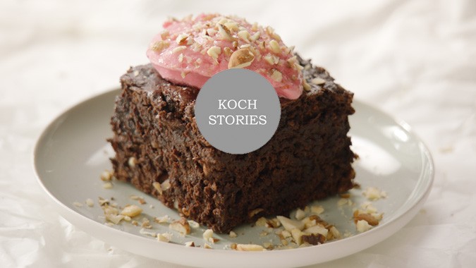 Schoko-Brownies mit Himbeereis