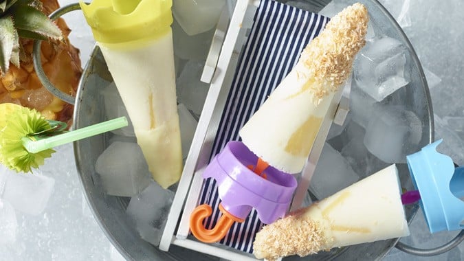 Piña-Colada-Popsicles