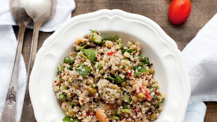 Exotischer Quinoa-Salat
