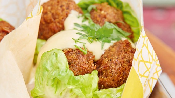 Popcorn-Falafeln mit Mayo