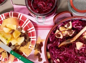 Herbstliches Rotkraut mit Rosinen