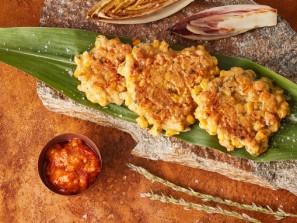 Maisfladen mit gebratenem Chicoree
