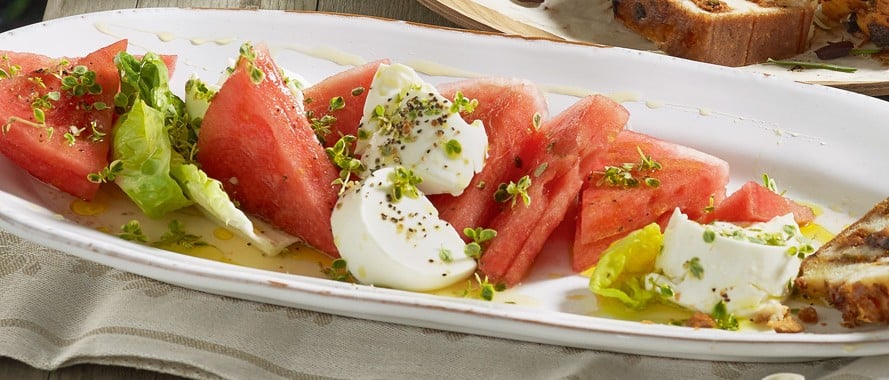 Wassermelonensalat mit Schafsfrischkäse