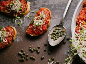Beef Tartare Crostini