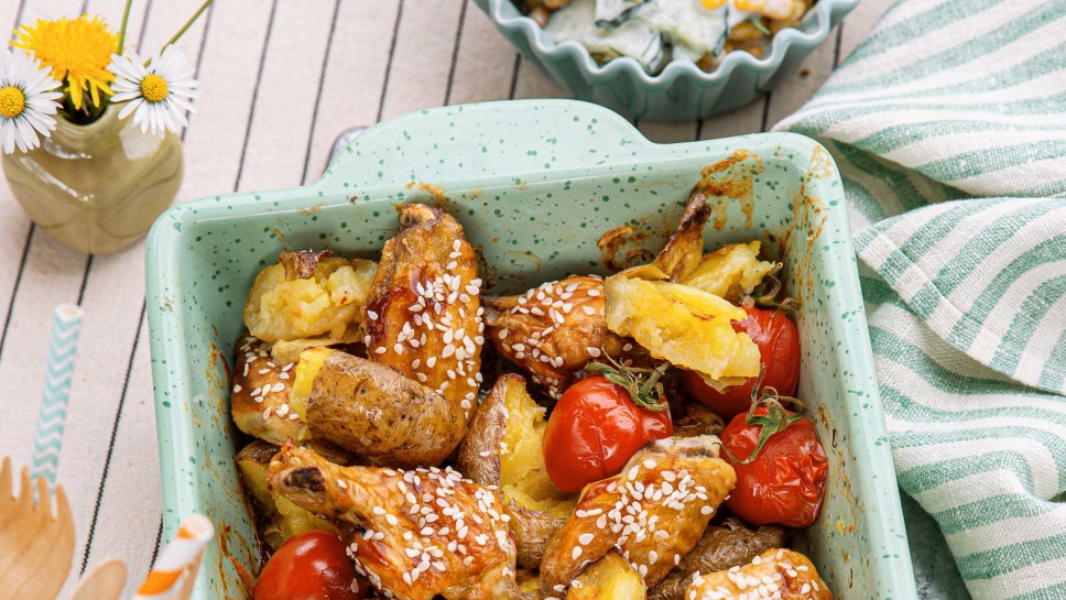 Knusprige Quetschkartoffeln mit Chickenwings