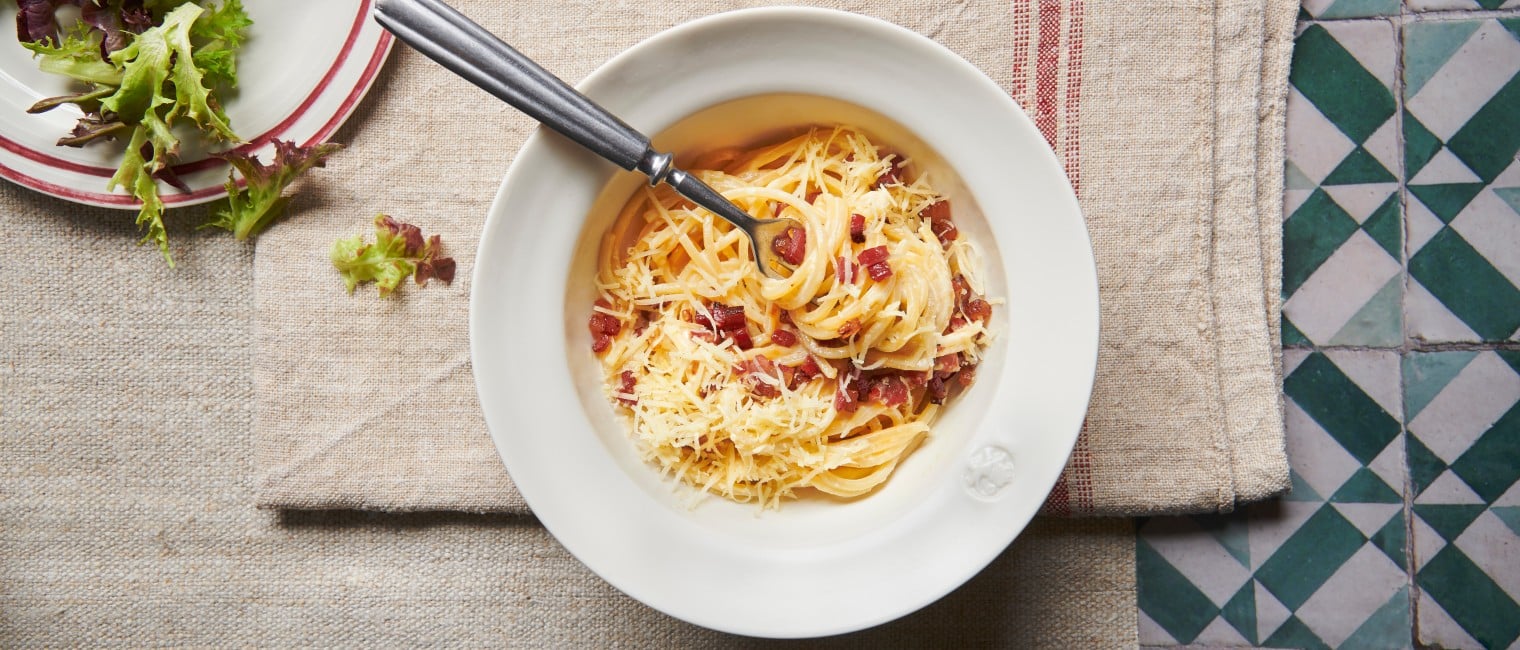 Spaghetti Carbonara mit Bergkäse und Speck