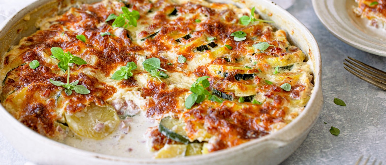 Zucchini-Kartoffelgratin mit Schinken 