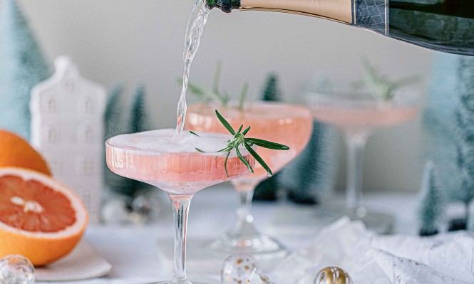 Grapefruit-Champagner-Cocktail