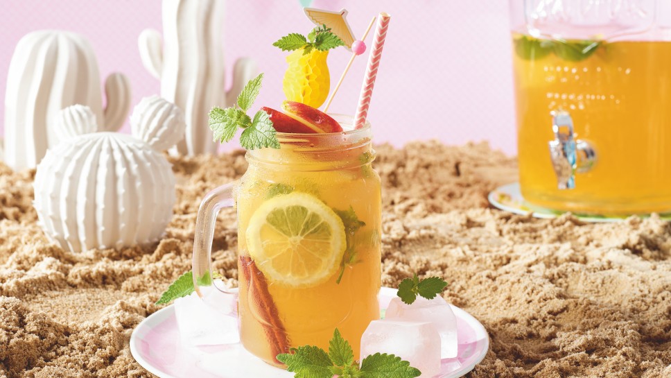 junior-2019-drinkslimonade