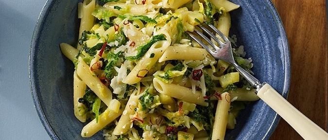 SPAR Mahlzeit! Bio Penne mit Kohl und Kartoffeln