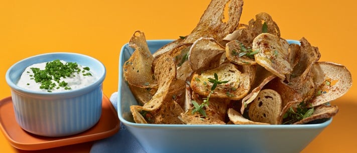 SPAR Mahlzeit! Brotchips mit Schnittlauch-Knobi-Creme