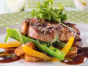 SPAR Mahlzeit! Rosa gegartes Lammrückensteak