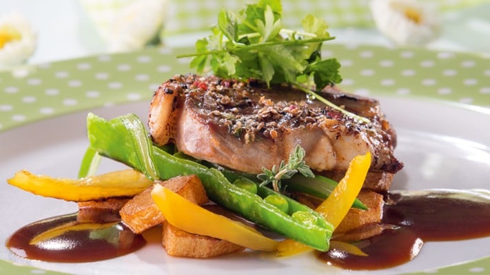 SPAR Mahlzeit! Rosa gegartes Lammrückensteak