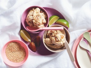 Nicecream mit Datteln und Sesampaste