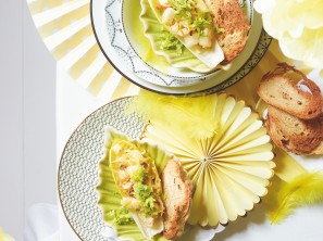 Birnensalat im Chicorée Blatt