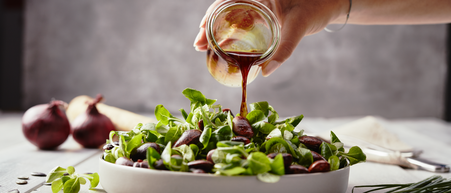 "Regionale Kunst" Apfel und Kürbiskern Dressing