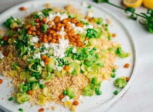 Zitronen-Couscous mit Cottage Cheese