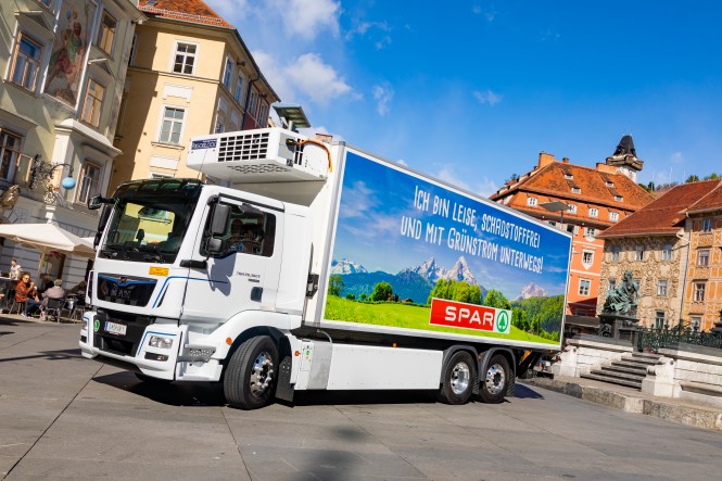 SPAR testet den ersten E-Lkw in Graz