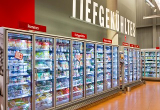 Tiefgekühltes von der Tiefkühlabteilung im INTERSPAR Lehen