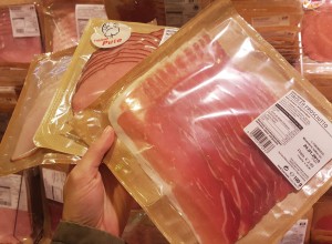 Abgepackte Wurst Feinkost Selbstbedienung