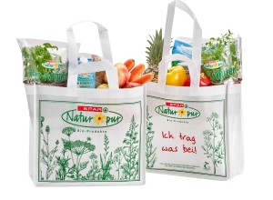 SPAR Natur*pur Permanenttaschen voller Lebensmittel
