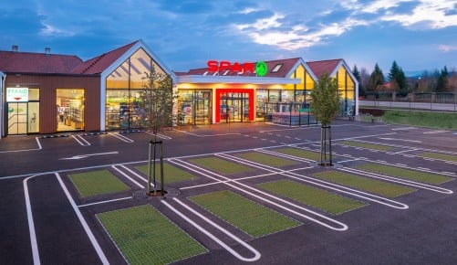 Außenaufnahme der neuen Spar Filiale in Purbach