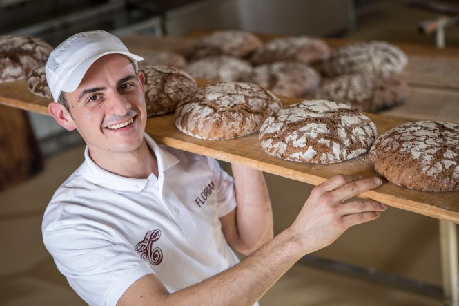 Bäckerei Taumberger Florian J. Walter Bäckerei Taumberger mit Broten
