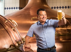 Raimund Linzer in der Privatbrauerei Hirt
