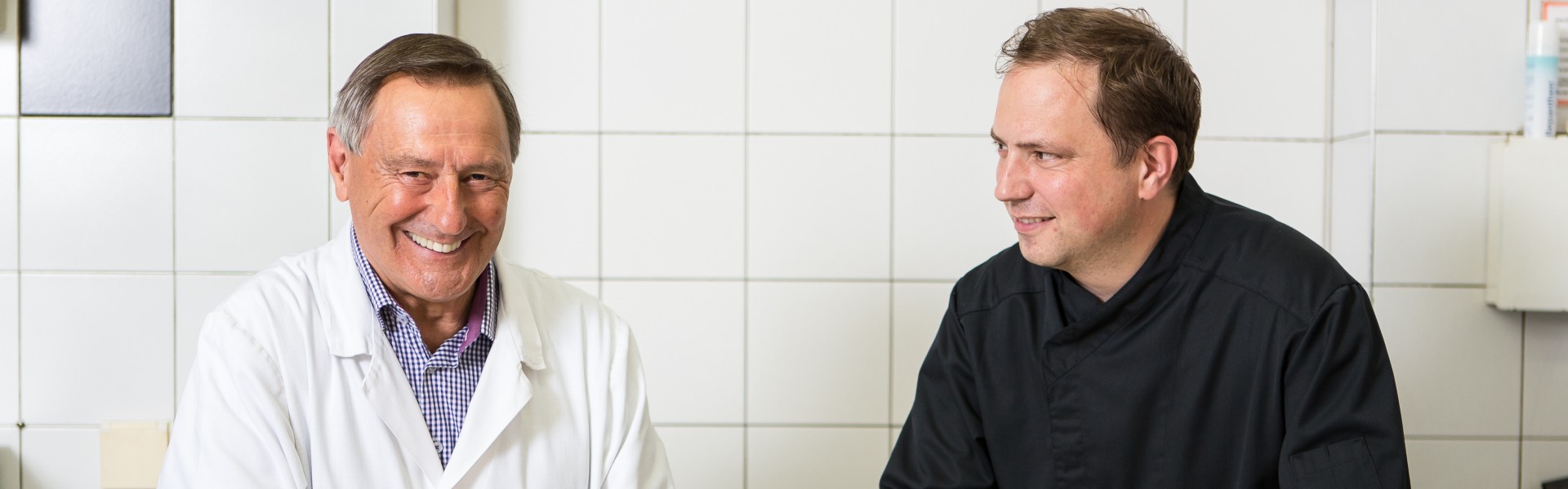 Heinz Ellersdorfer bei der Zubereitung der frischen Nudelspezialitäten