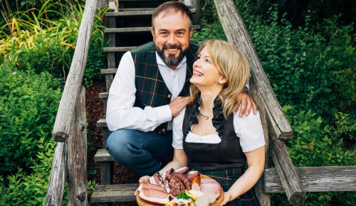 Molkeschwein Wilfried und Karoline Kogler vom Sonnleitn-Hof
