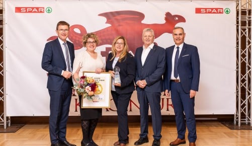SPAR-Kaufleute_Uher SPAR-Kaufleute_Uher