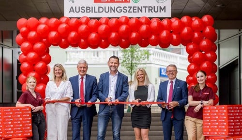 SPAR - Ausbildungszentrum Feierliche Eröffnungs vom eigenem SPAR-Ausbildungszentrum in Rohrbach-Berg