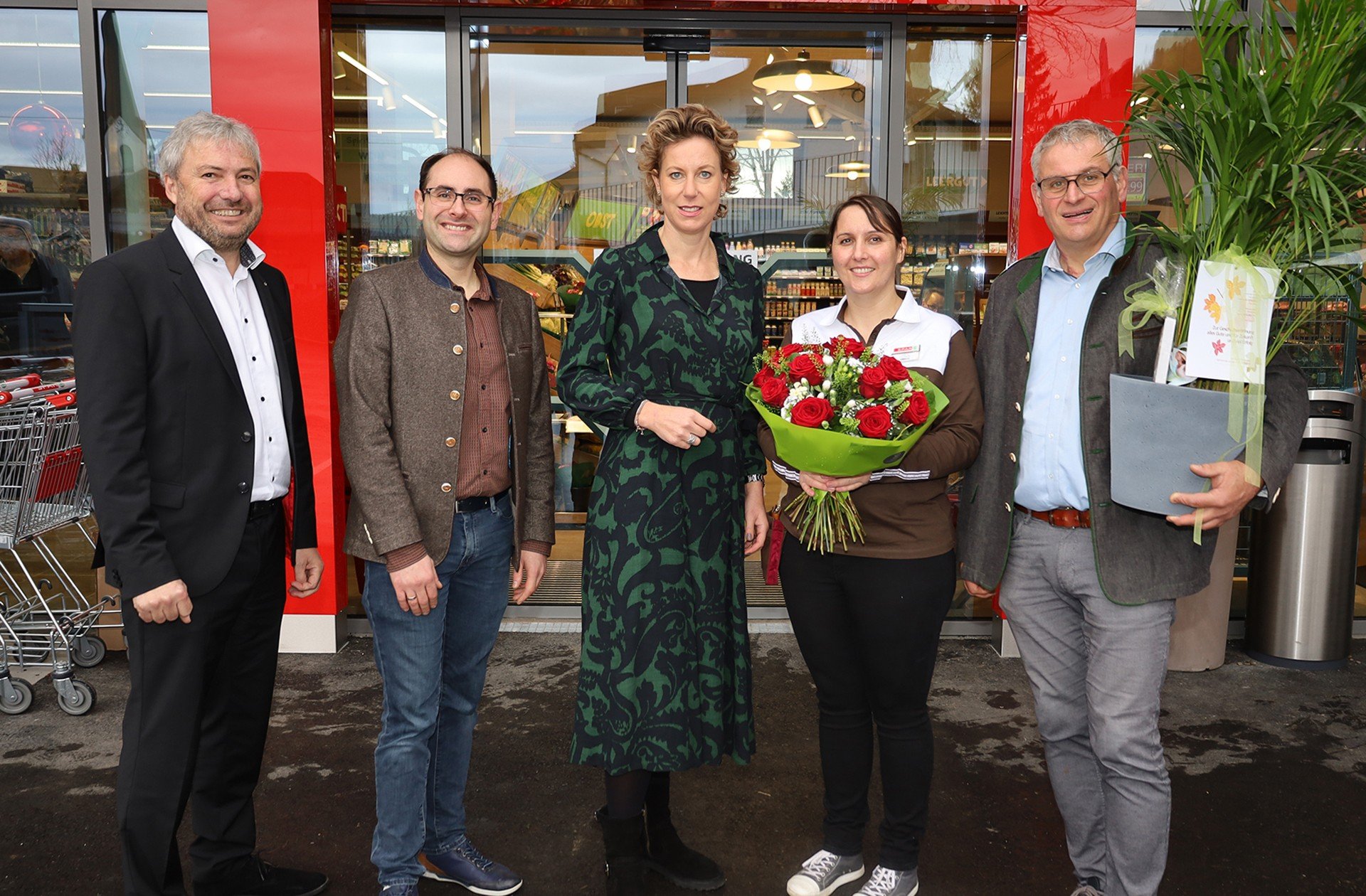 Eröffnung Hiller Langen