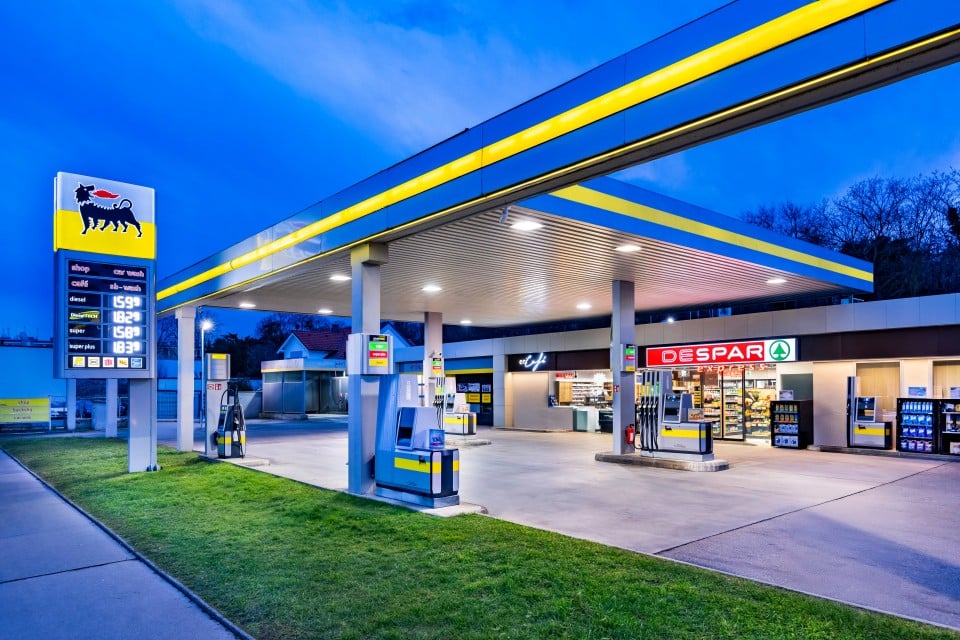 Außenansicht DESPAR express ENI Tankstellen-Shop in der Kaiser-Ebersdorfer-Straße 48, 1110 Wien