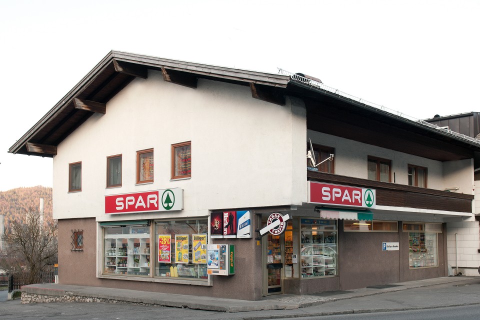 SPAR Vils