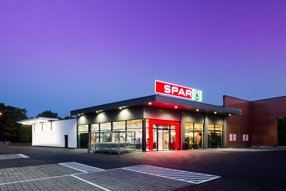 SPAR Filale Mödling Friedrich Schiller Straße, am 14.09.2016 | (c) Johannes Brunnbauer