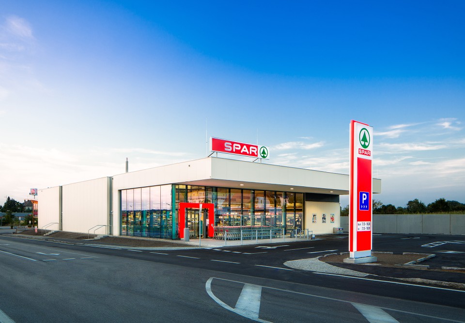 SPAR Eröffnung Filiale in Mannersdorf, am 12.08.2015 | (c) Johannes Brunnbauer
