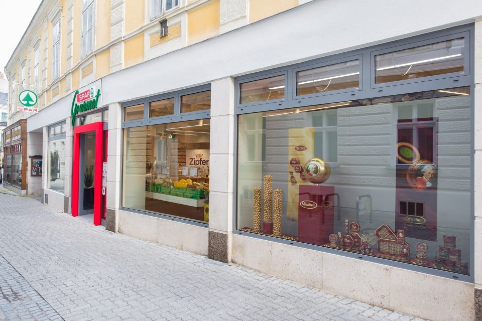 SPAR Gourmet Eröffnung in der Rathausstraße Baden bei Wien am 25.07.2012 | (c) Johannes Brunnbauer 2012
